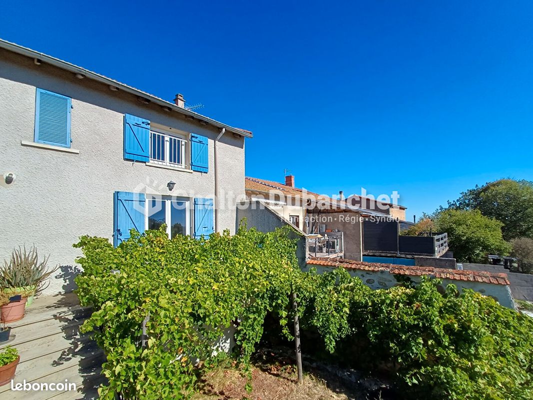 Maison 4 pièces 99 m² · à Villemontais · 99 m² · 86 400 €