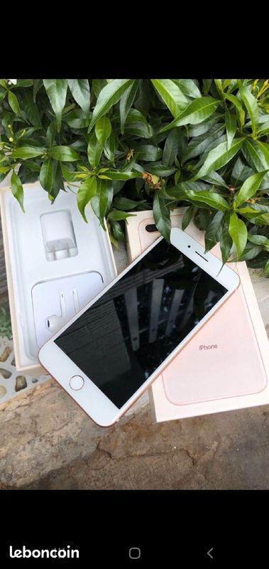 IPhone 8+ (image 2)