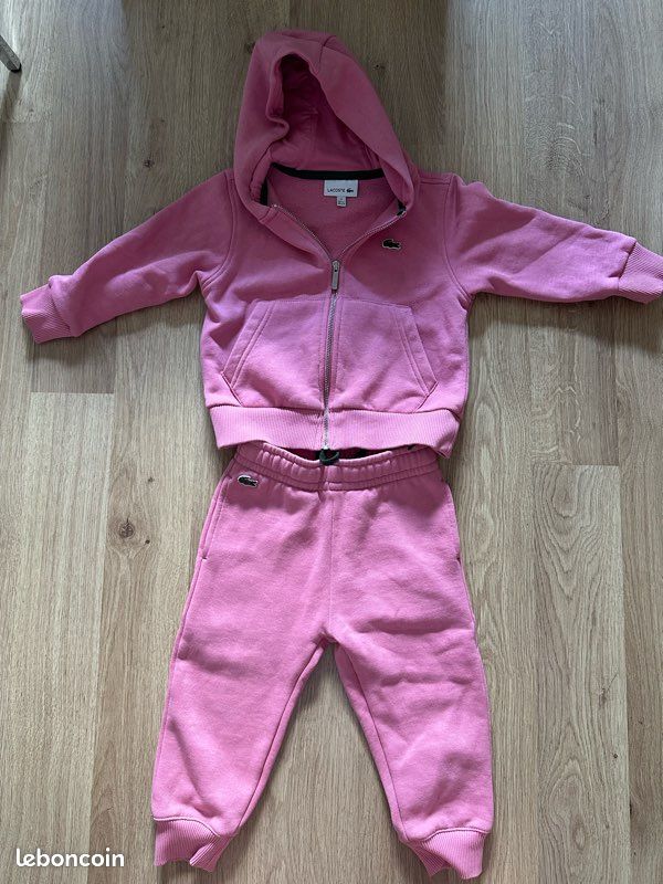 Vend ensemble Lacoste rose enfant Vêtements bébé