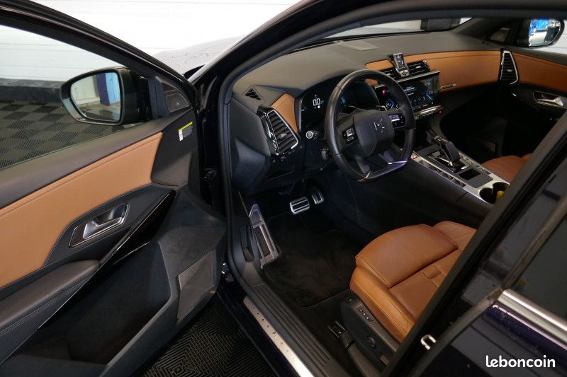 Ds DS 7 CROSSBACK E-TENSE 4X4 300CH GRAND CHIC (image 10)