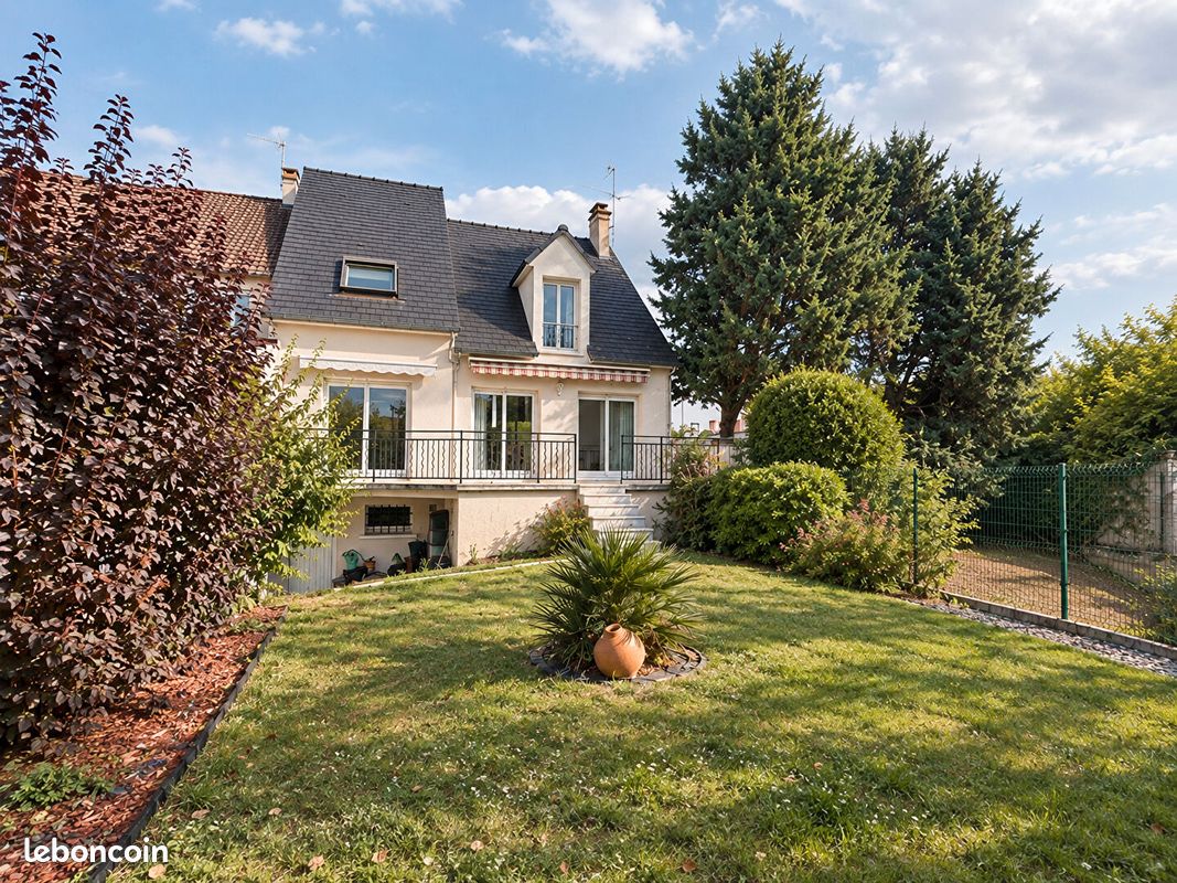 Maison 6 pièces 143 m² · à Fontenay-sous-Bois · 143 m² · 975 000 €