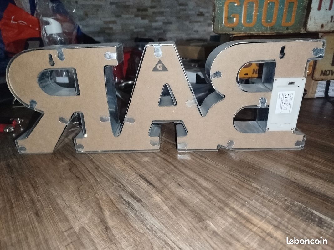 Enseigne bar décoration (image 2)