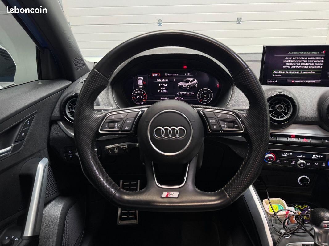 AUDI Q2 40 TFSI 190 S tronic 7 Quattro S Line + CARPLAY + TOIT OUVRANT + AFFICHAGE TETE HAUTE + SIÈGES CHAU (image 14)
