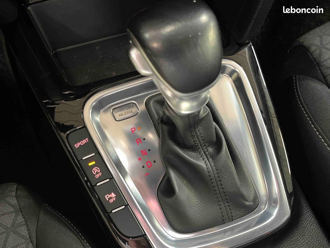 KIA CEED 1.6 CRDi 115 ch ISG DCT7 Active (image 17)