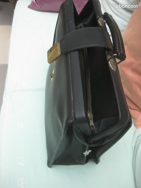Cartable en cuir (image 2)