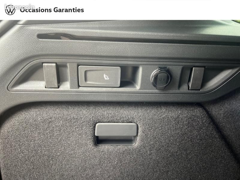 Volkswagen Passat SW 2.0 TDI EVO 150ch R-Line DSG7 (image 32)