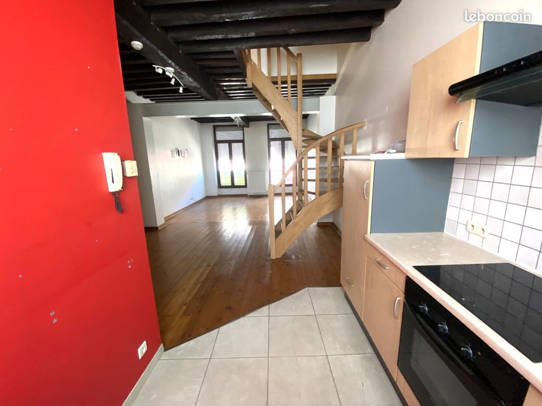 Appartement 3 pièces 72 m² · à Condé-sur-l'Escaut · 72 m² · 655 €/mois