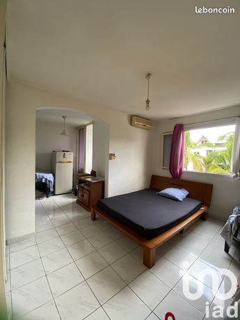 Studio 1 pièce 25 m²