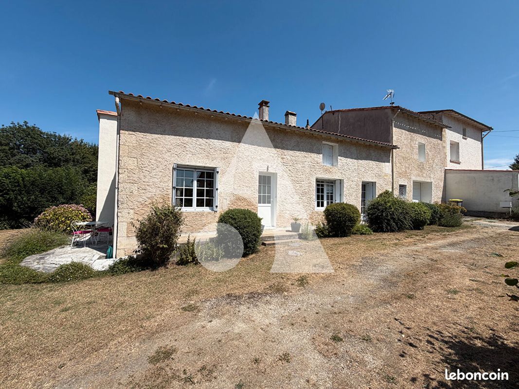 Maison 7 pièces 137 m² · à Bessines · 137 m² · 244 500 €