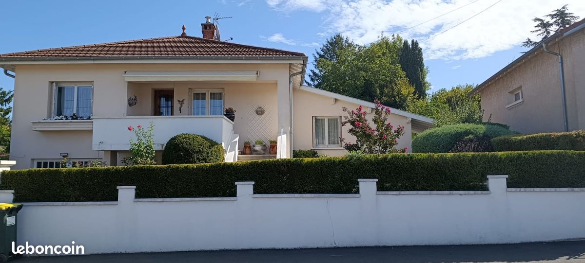 Maison 5 pièces 102 m² · à Neuville-sur-Saône · 102 m² · 450 000 €