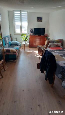 Appartement Lons proche école d'infirmières, hôpital....