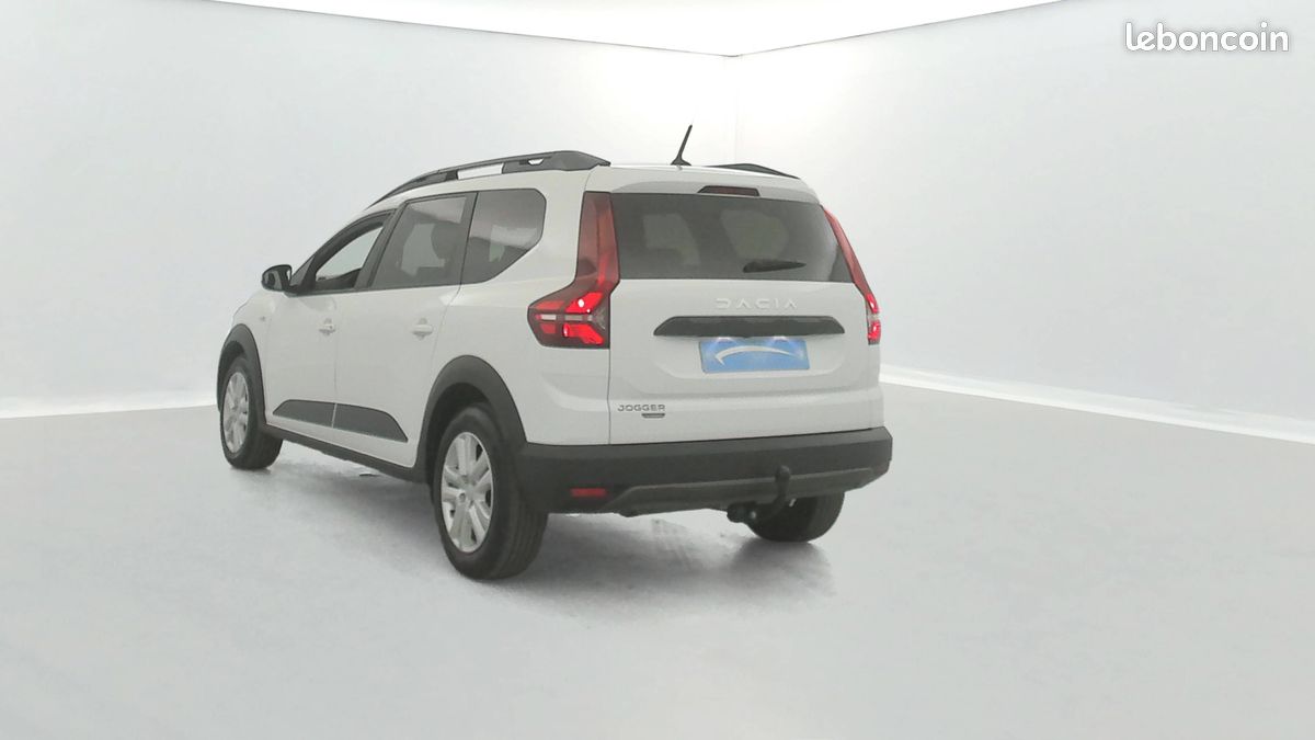 DACIA Jogger Hybrid 140 5 places Expression (image 3)