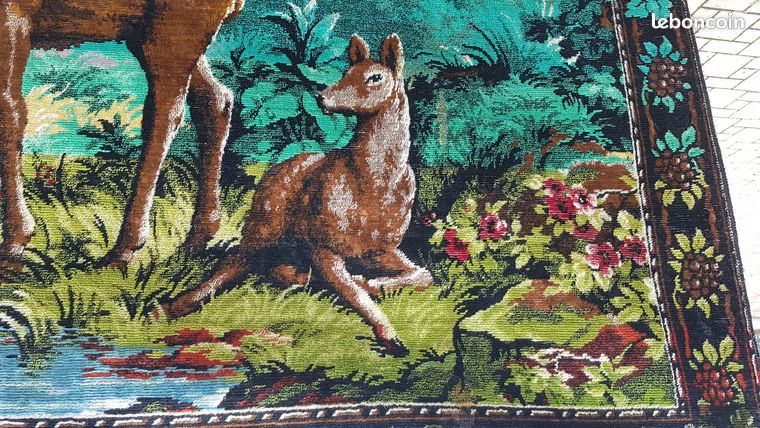 Tapis Mural Vintage Paysage Forêt Et Rivière - Style Rustique - 100% Polyester