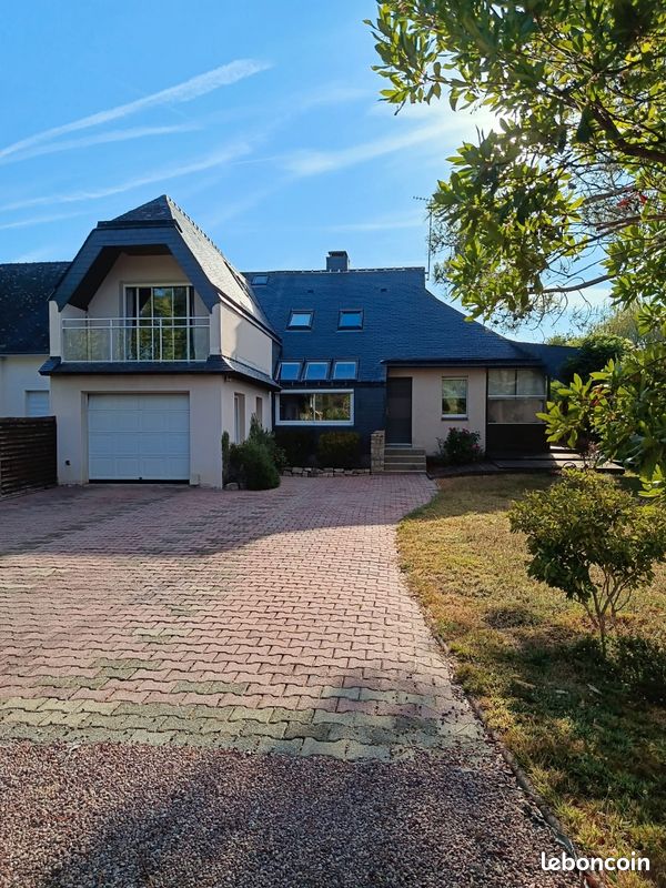 Maison 6 pièces 126 m² · à Saint-Armel · 126 m² · 500 000 €