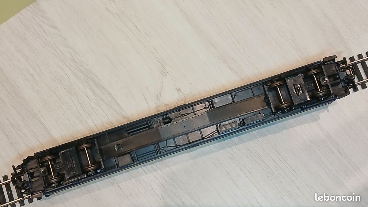 Boîte Vide Jouef Pour Wagon Banlieue VB2Nv - Référence BA556 - Modélisme Ferroviaire HO - Occasion