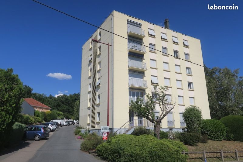 Appartement 4 pièces 70 m² · à Montluçon · 70 m² · 54 000 €