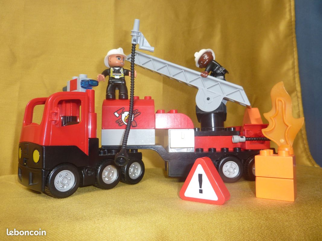 Camion pompier lego duplo Jeux Jouets