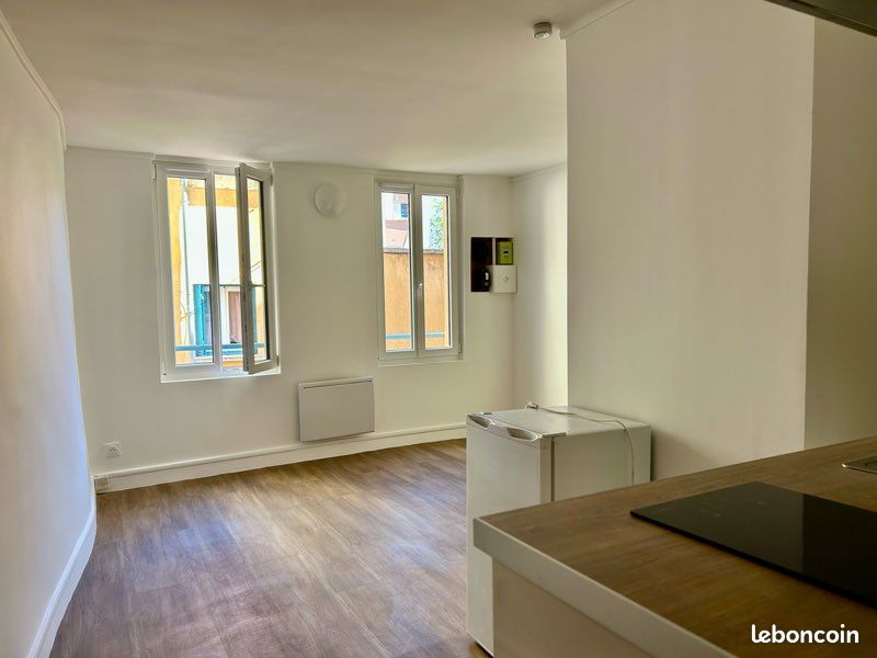 Appartement 1 pièce 17 m² · à Saint-Germain-en-Laye · 17 m² · 600 €/mois