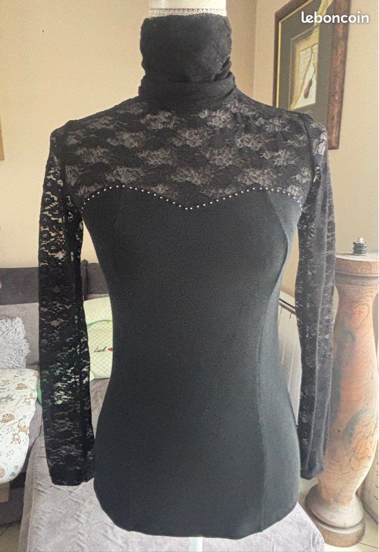 Haut en dentelle D - Zire mode taille unique 36/38 (image 1)