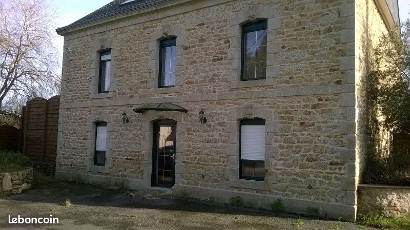 Maison 11 pièces 222 m² · à Meslan · 222 m² · 285 000 €