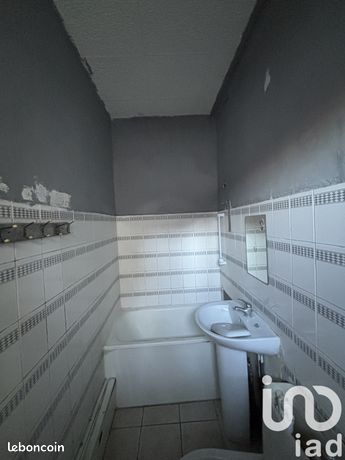 https://img.leboncoin.fr/api/v1/lbcpb1/images/75/4e/51/754e510f489518655963548a0b70c50c6e8aaa1c.jpg?rule=ad-image