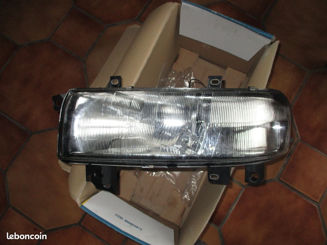 Phare renault master ou opel movano (image 1)