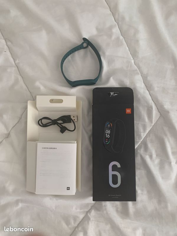 Vends Xiaomi mi smart Band 6 (image 2)