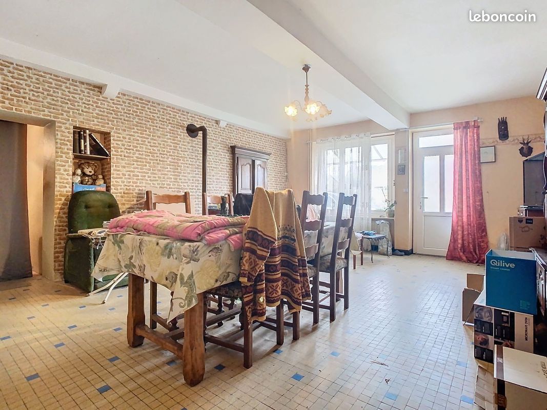 Maison 5 pièces 143 m² · à Messey-sur-Grosne · 143 m² · 160 000 €