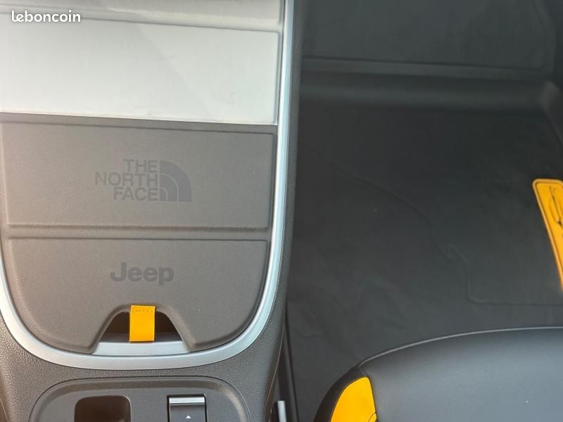 Jeep Avenger 1.2 Turbo T3 145ch MHEV The North Face BVR6 4xe (image 9)