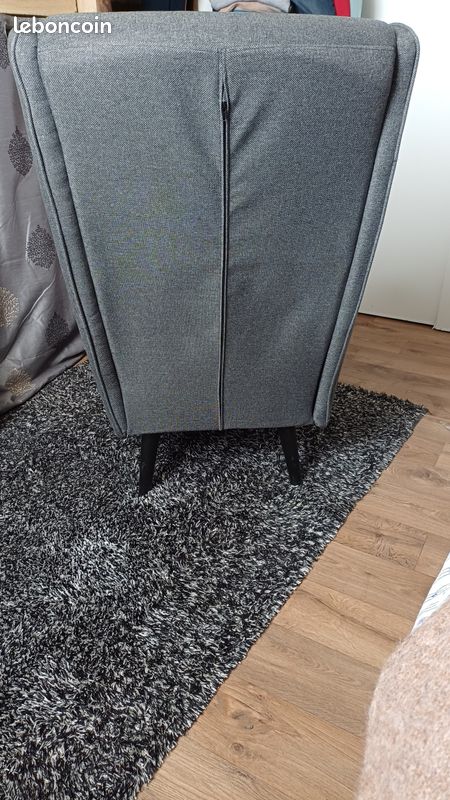 A vendre fauteuil gris anthracite très confortable (image 2)