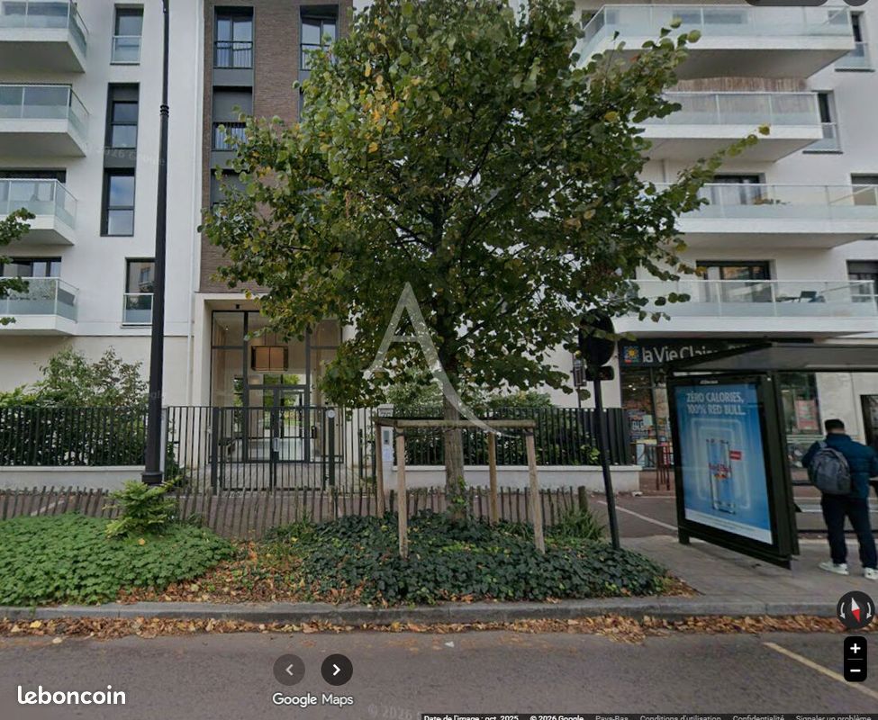 Parking/box RUEIL MALMAISON · à Rueil-Malmaison · 100 €/mois