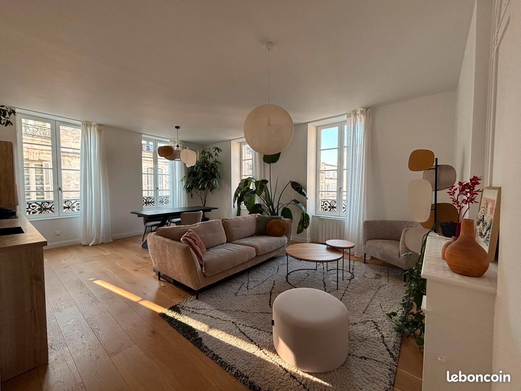 Appartement 2 pièces 68 m² · à La Rochelle · 68 m² · 1 350 €