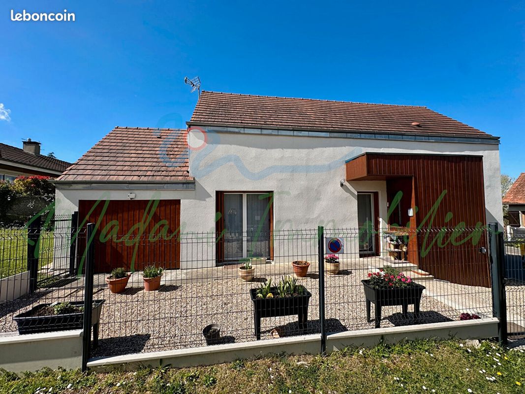 Maison 4 pièces 83 m² · à Bonnières-sur-Seine · 83 m² · 239 900 €