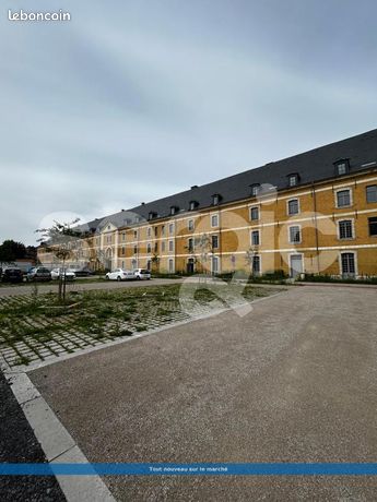 https://img.leboncoin.fr/api/v1/lbcpb1/images/75/57/40/755740153ddd8c8685b9b1a0b4bdea1a4c697384.jpg?rule=ad-image
