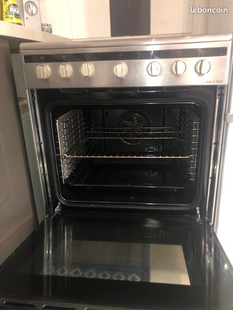 Cuisinière éléctrique à induction (image 2)