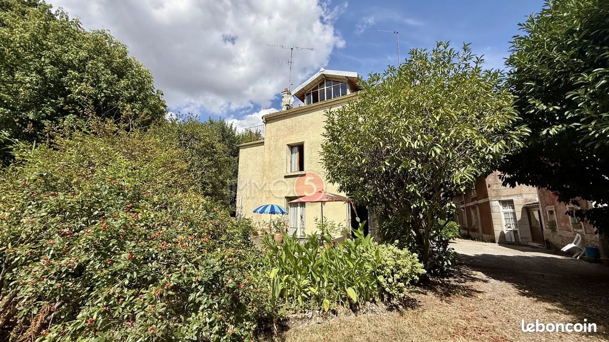 Maison 8 pièces 225 m² · à Villemomble · 225 m² · 378 000 €