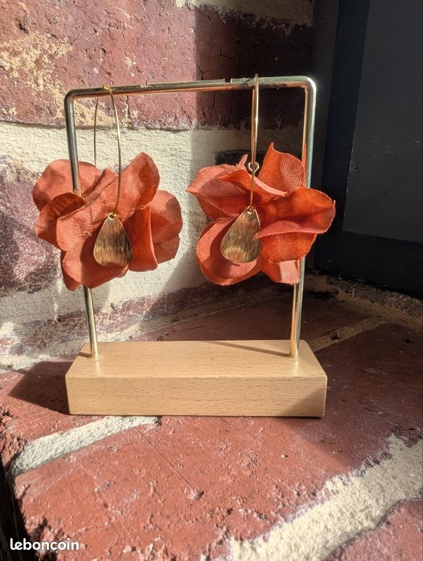 Boucles D'oreilles Fleur Bi&jou Paris - Métal Laiton émail, Vintage Art Déco, Rose/orange