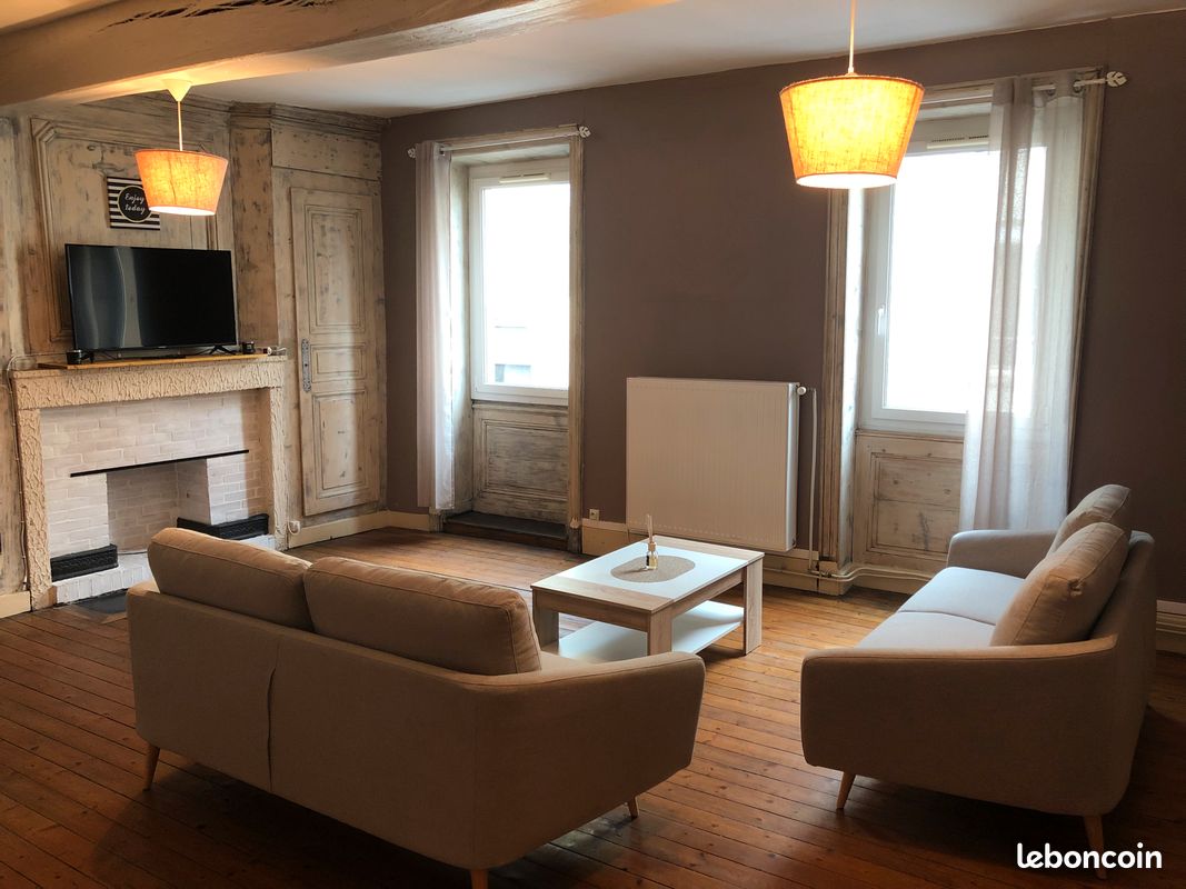 Appartement 4 pièces 110 m² · à Lagnieu · 110 m² · 1 400 €/mois
