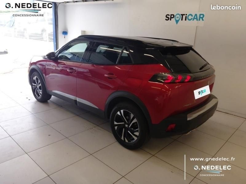 Peugeot 2008 1.2 PureTech 130ch S&S GT EAT8 (image 7)