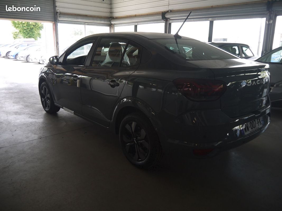 Dacia LOGAN EXPRESSION 1.0 100CV POUR ALGERIE UNIQUEMENT (image 4)