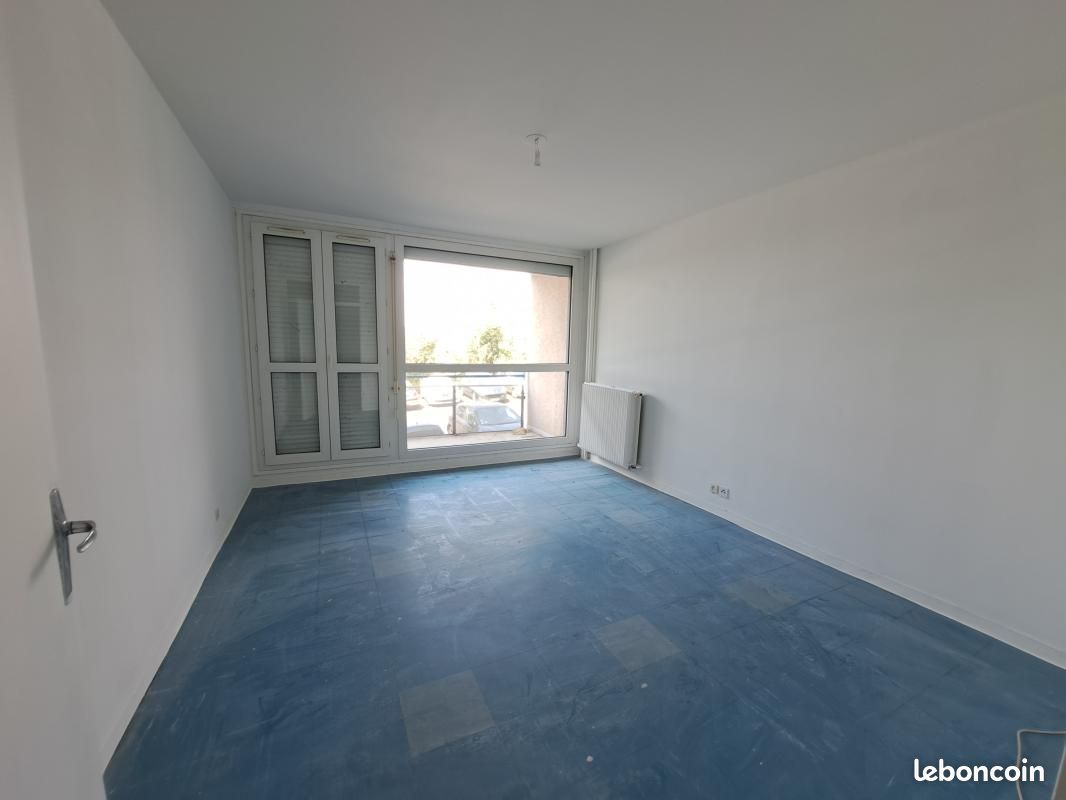 Appartement 3 pièces 67 m² · à Saint-Étienne · 67 m² · 458 €/mois