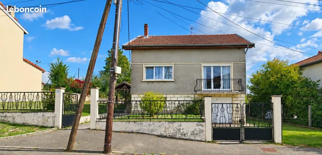 Maison 5 pièces 98 m² · à Attilloncourt · 98 m² · 170 000 €