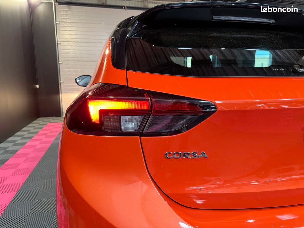 Opel CORSA 1.2 Turbo 100ch Edition - ENTRETIEN A JOUR - BOUGIES CHANGEES - PNEUS AVANTS NEUFS - CARPLAY (image 29)