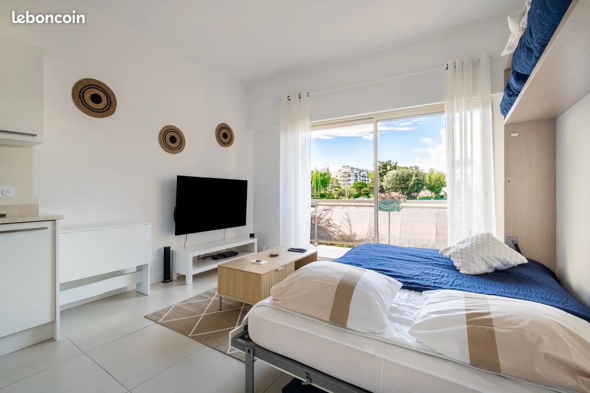 Appartement 1 pièce 25 m² · à Cagnes-sur-Mer · 25,2 m² · 940 €
