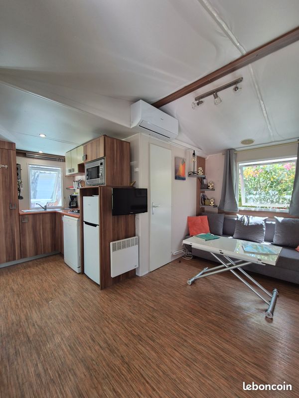 Local commercial 3 pièces 30 m² · à Hyères · 30 m² · 17 000 €