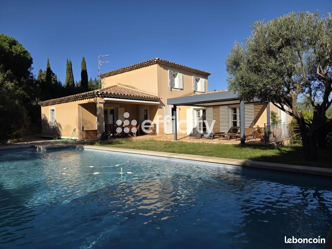 Maison 6 pièces 163 m² · à Cassis · 163 m² · 1 872 000 €