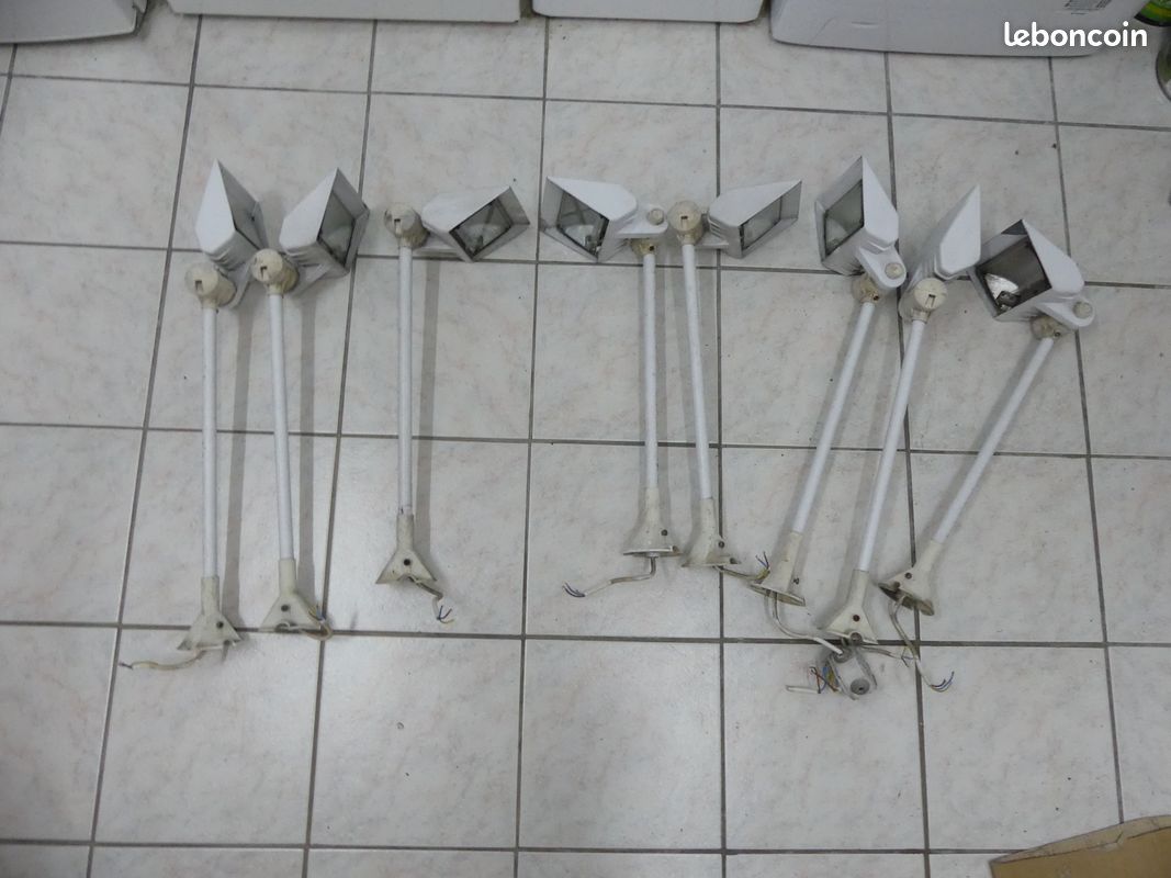 Projecteurs exterieur pour panneau (image 1)
