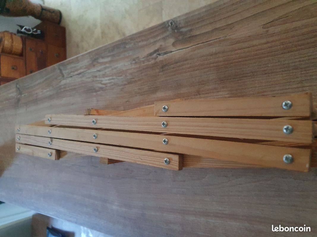 Range bouteilles pliable en bois (image 2)