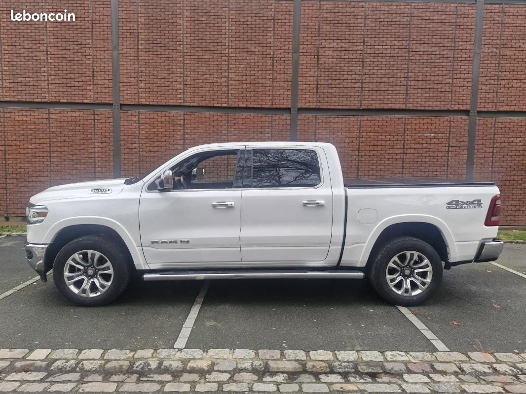 Dodge Ram 1500 LARAMIE LONGHORN EDITION (image 2)