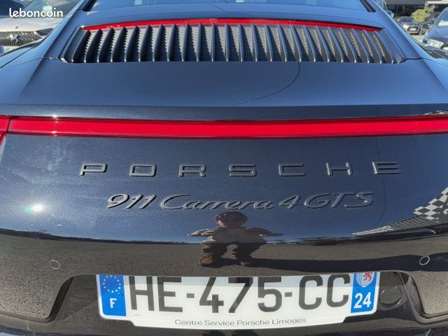 Porsche 911 Carrera 4 GTS PDK,LIFT,SIEGES CHAUFFANTS, CAMERA DE RECUL, TOE ETC... (image 17)